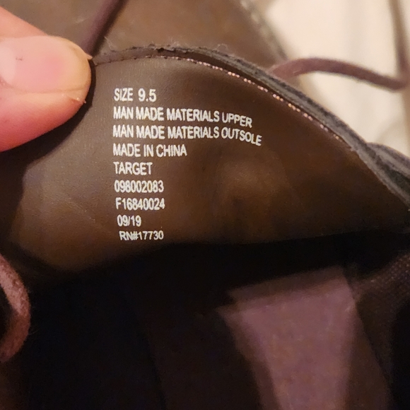 Brand new pair of Goodfellow ankle boots, MENS SIZE 10 COLOR BROWN, LIKE NEW - Picture 5 of 5